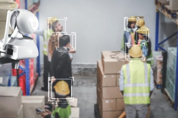 مراقبة بالكاميرات